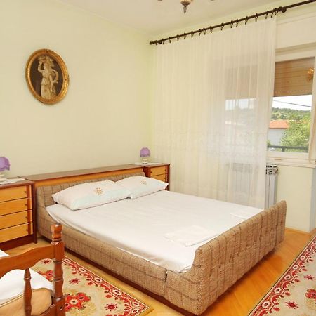 Apartments With A Parking Space Senj - 5572 外观 照片
