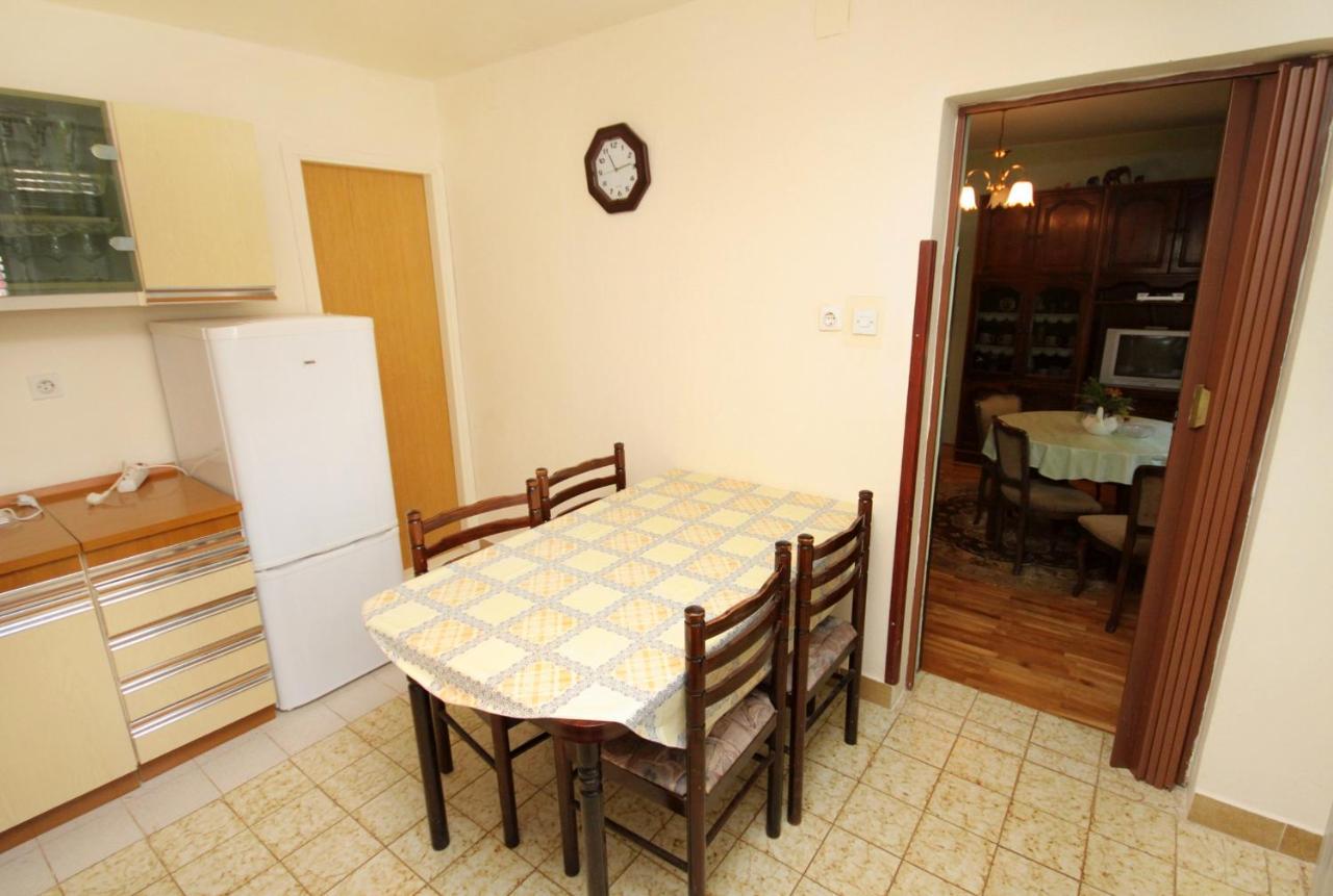 Apartments With A Parking Space Senj - 5572 外观 照片