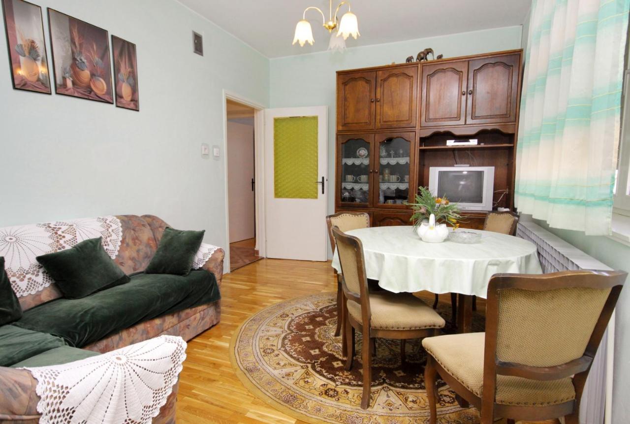 Apartments With A Parking Space Senj - 5572 外观 照片